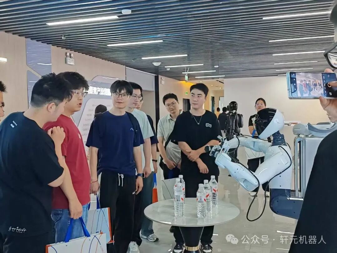 640 (5).jpg